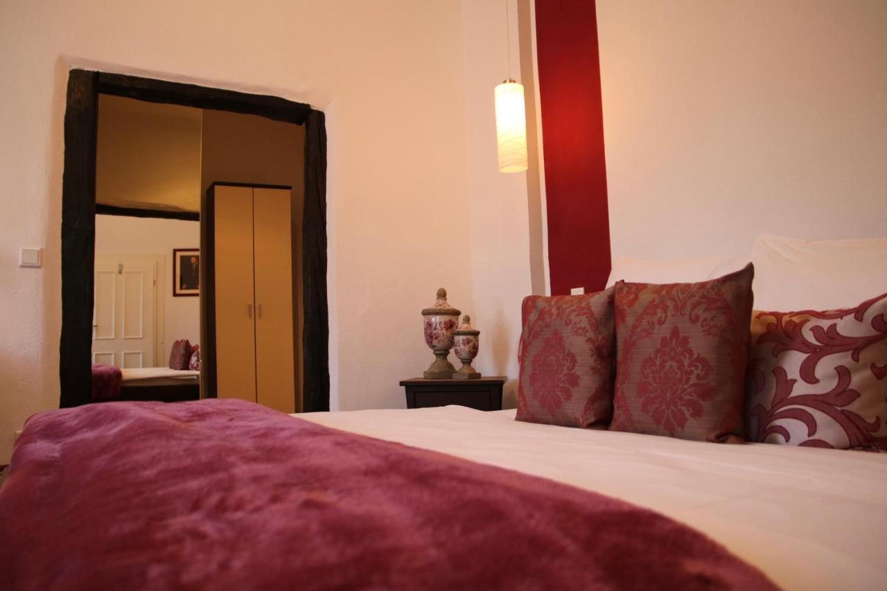L'Ostello Altstadthotel Regensburg Eksteriør billede