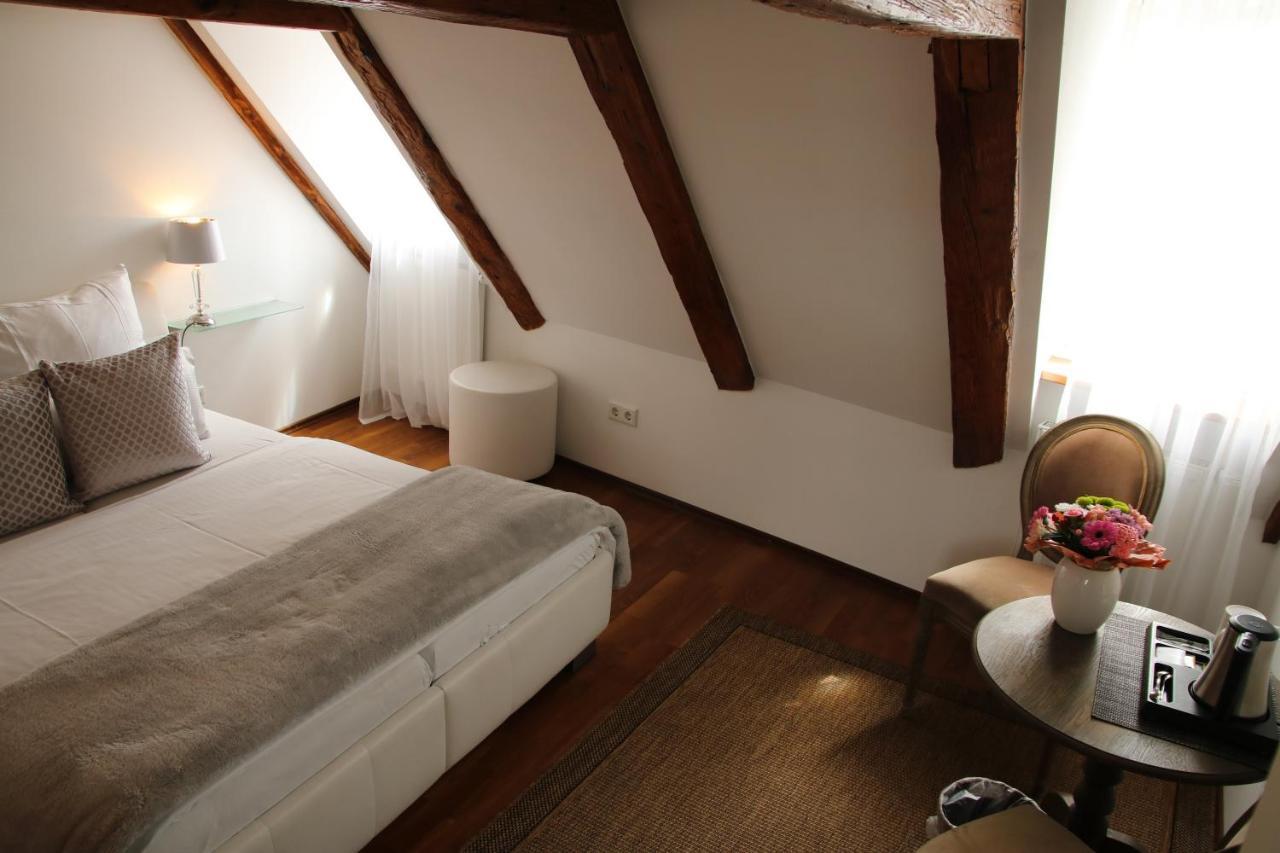 L'Ostello Altstadthotel Regensburg Eksteriør billede