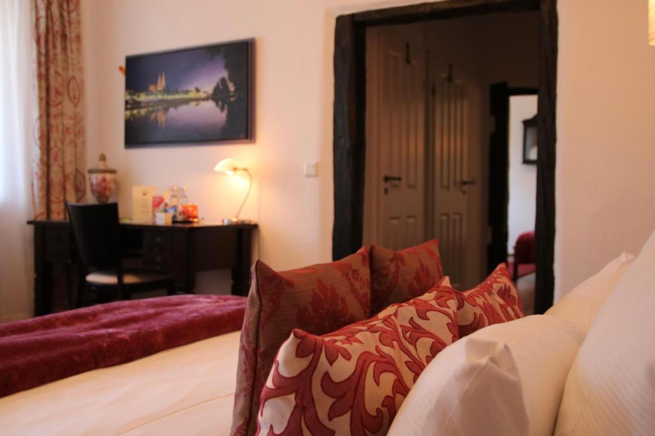 L'Ostello Altstadthotel Regensburg Eksteriør billede